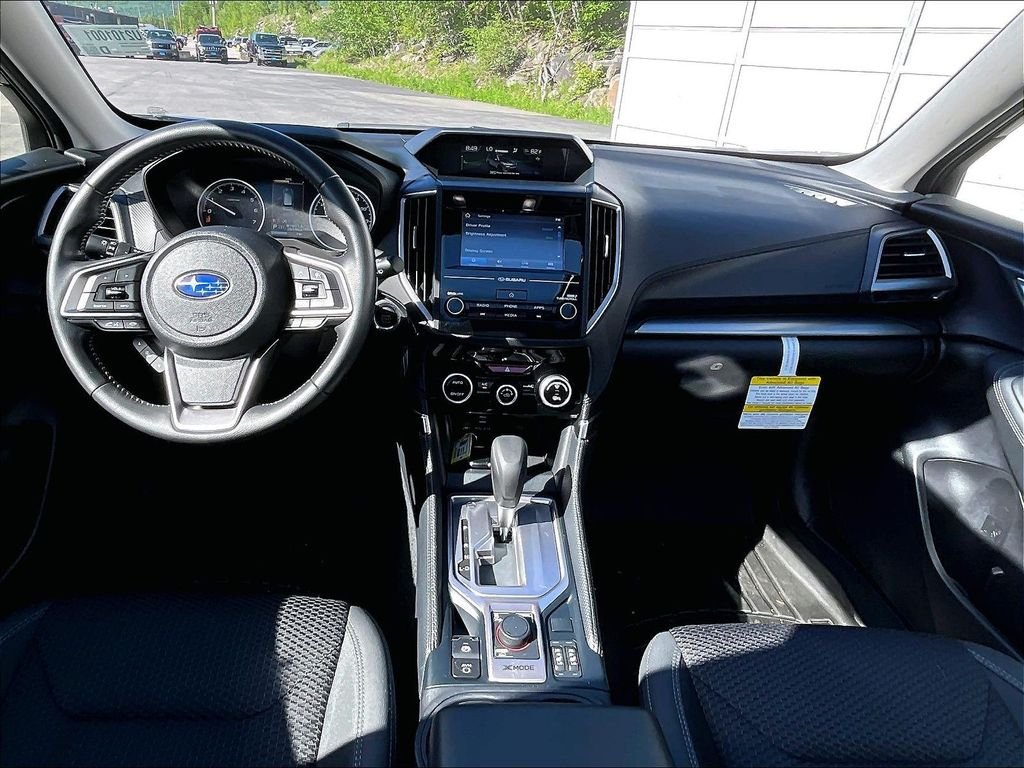 Used 2024 Gray Metallic Subaru Premium image 21