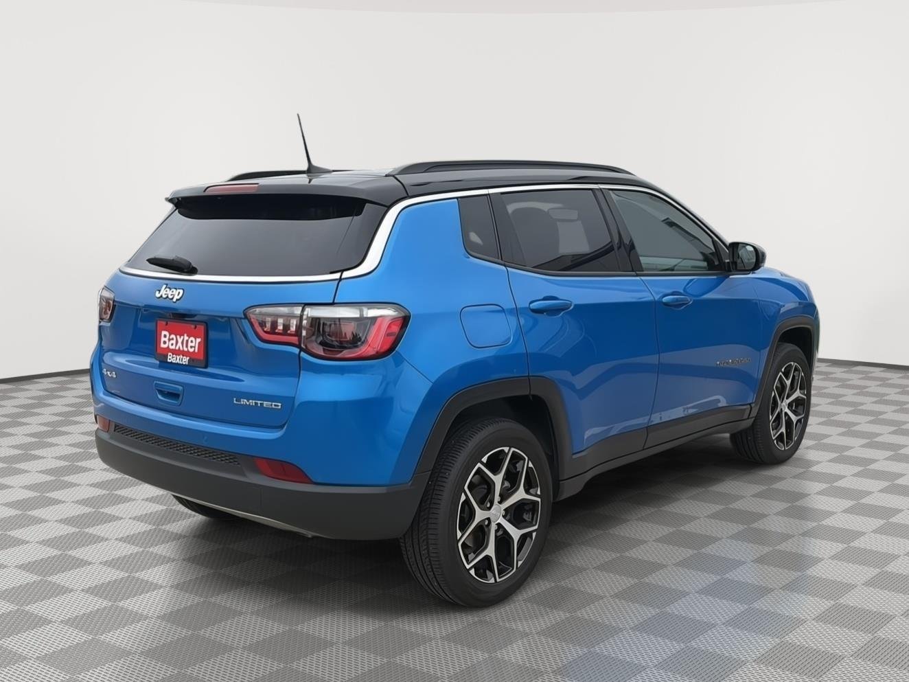 Used 2024 Hydro Blue Pearlcoat Jeep Limited image 7