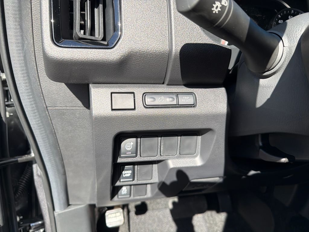 New 2026 Nissan Frontier SV 4D Crew Cab