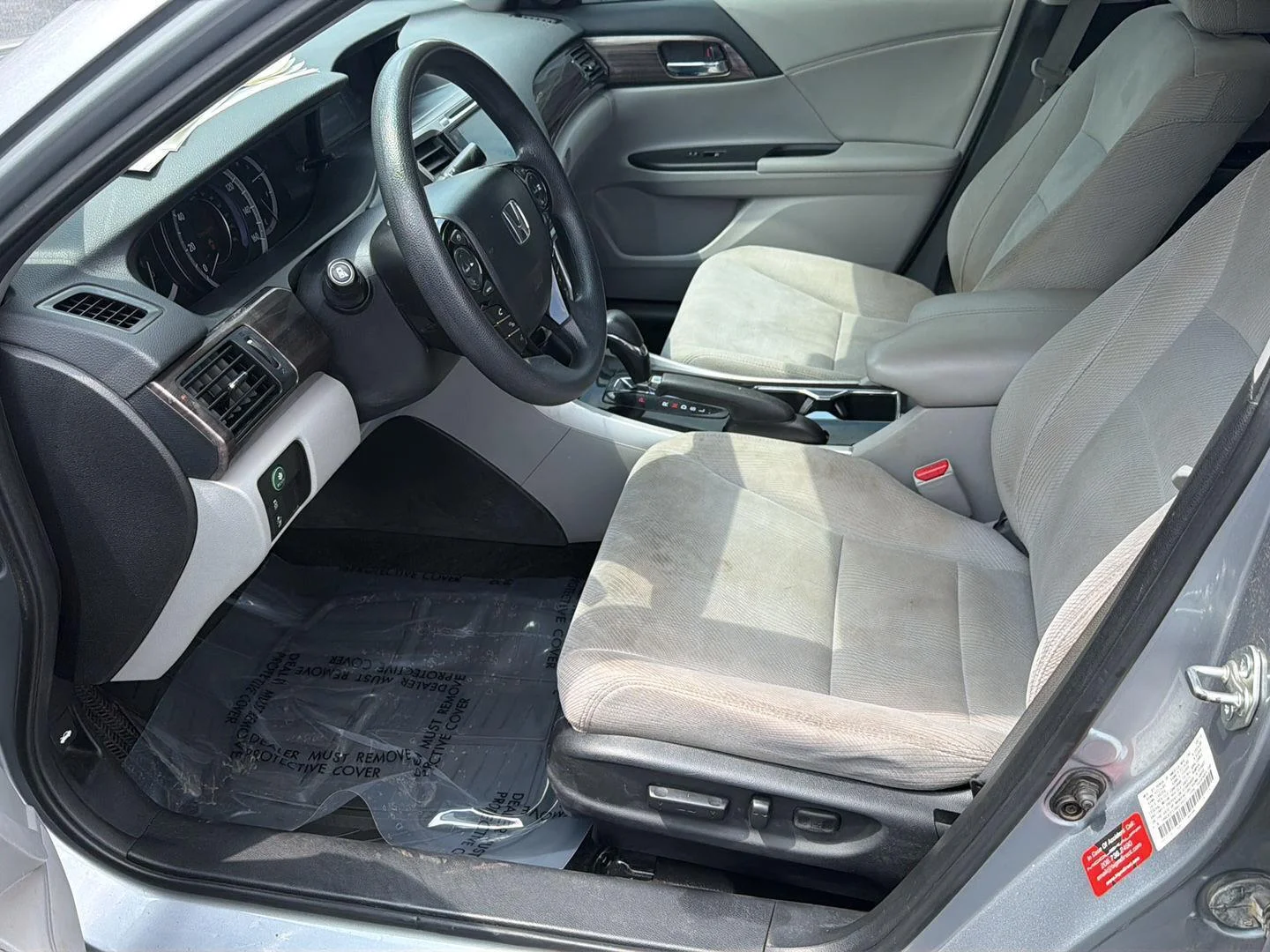 Used 2016 Lunar Silver Metallic Honda EX image 10
