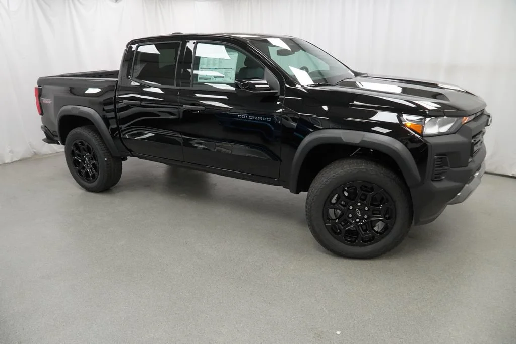 New 2026 Black Chevrolet Trail Boss image 6