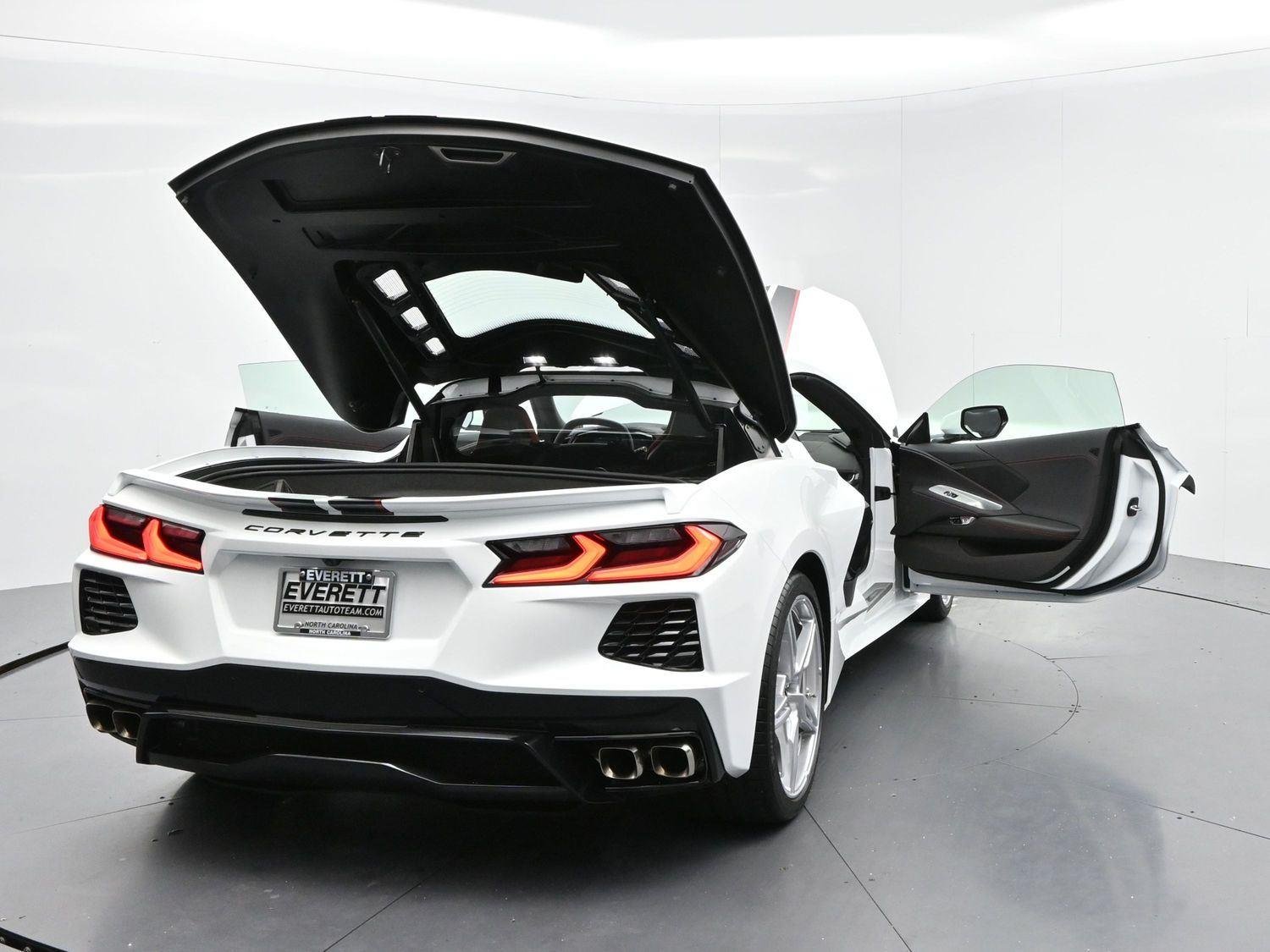 Used 2024 Arctic White Chevrolet 1LT image 37