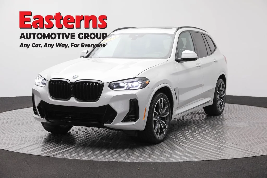 Used 2023 White BMW xDrive30i image 1