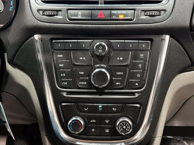 Used 2016 Red Buick Base image 24