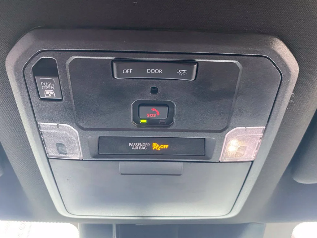 Used 2025 White Toyota SR5 image 24