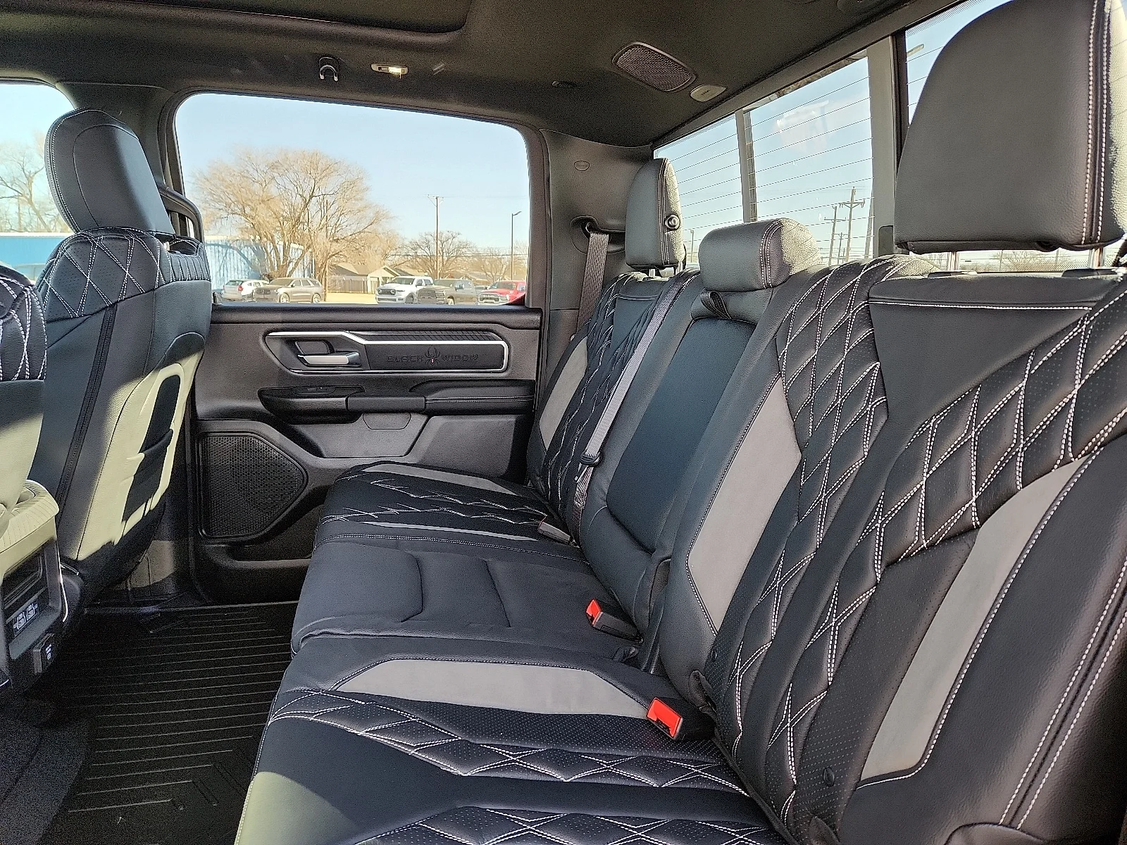 New 2026 PXJ Diamond Bla Ram BIG HORN CREW CAB 4X4 5