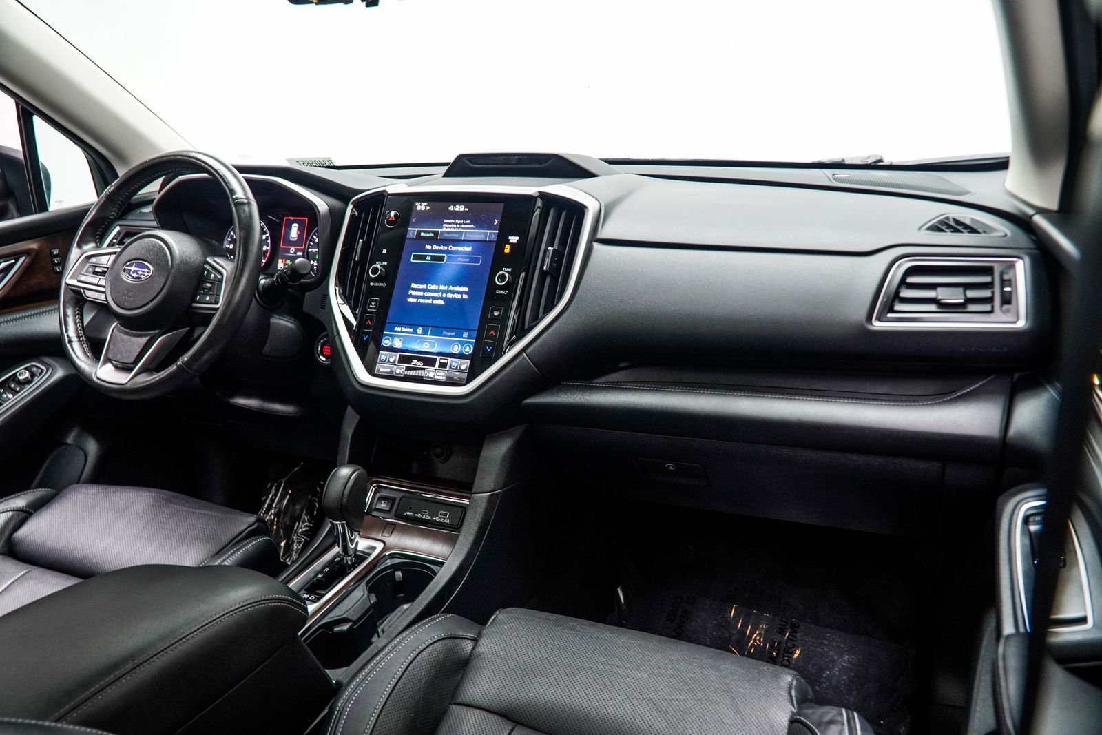 Used 2024  Subaru Touring image 18