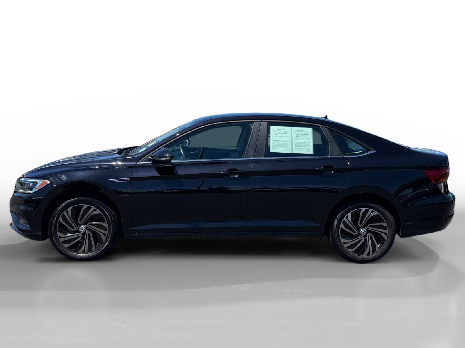 Used 2019 Deep Black Volkswagen SEL Premium image 2