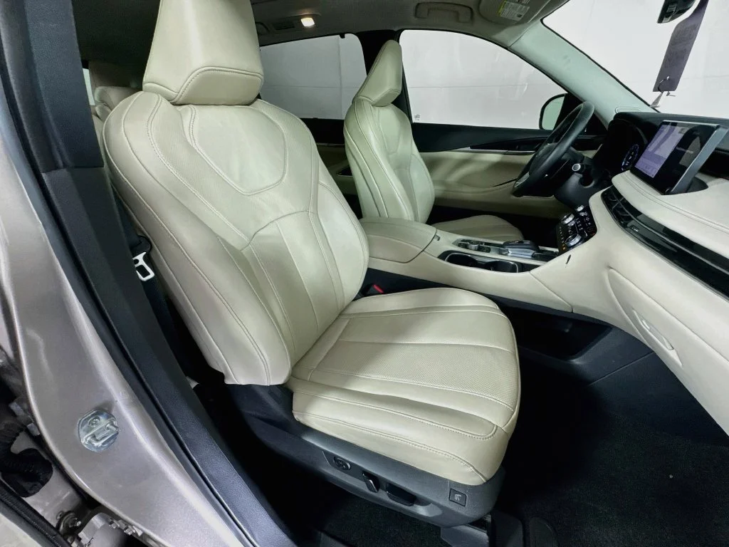 Certified Used 2024 Silver INFINITI Sensory image 40