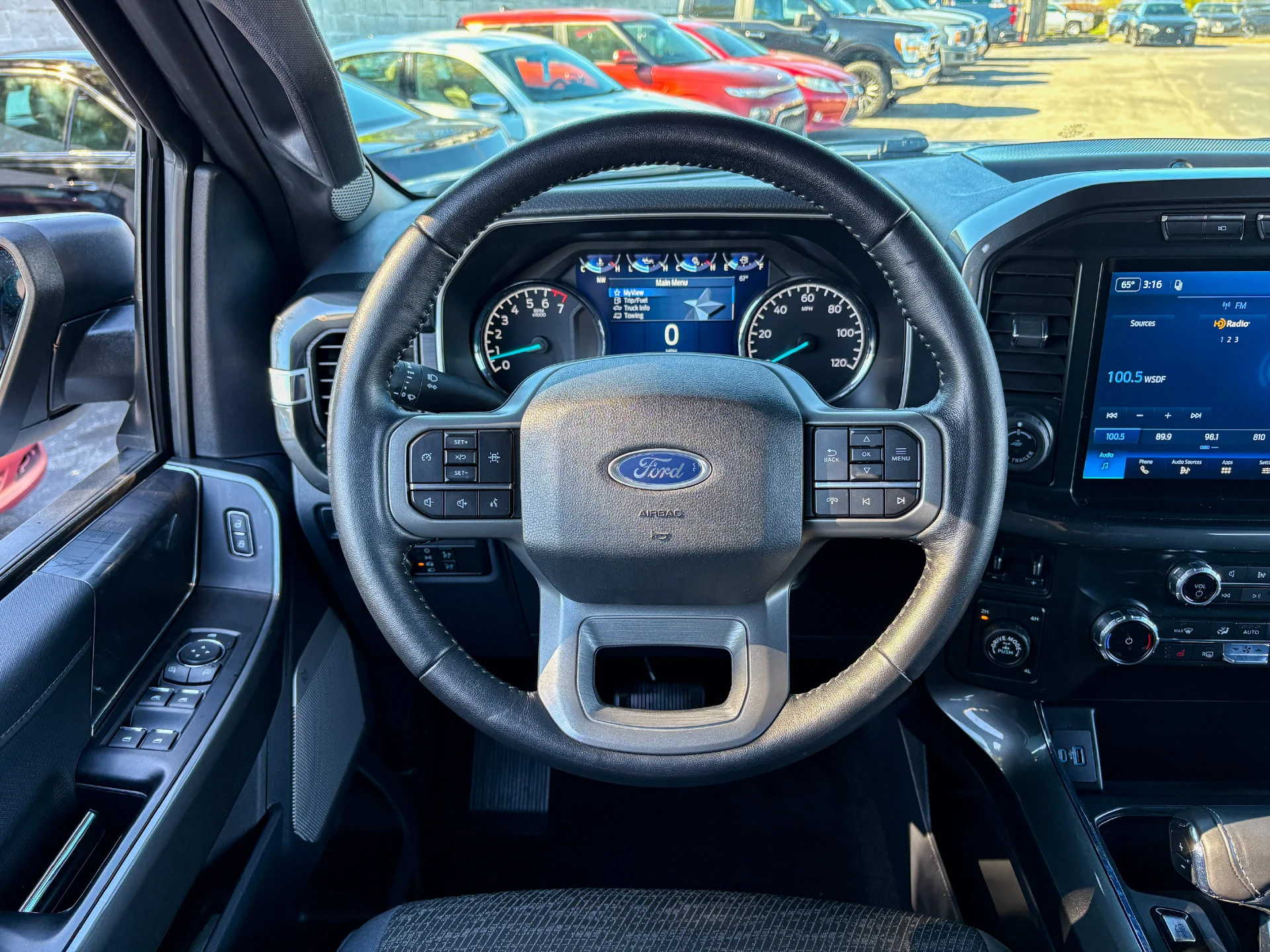 Used 2022 White Ford XLT image 14