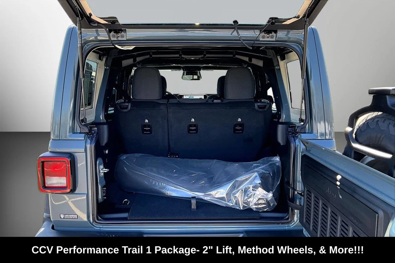 New 2026 Anvil Clearcoat Jeep Sport S image 20