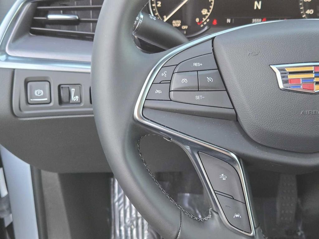 2025 Cadillac XT5 Luxury - Photo 23