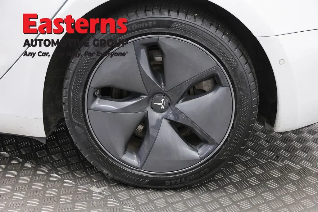 Used 2019 White Tesla Long Range image 26