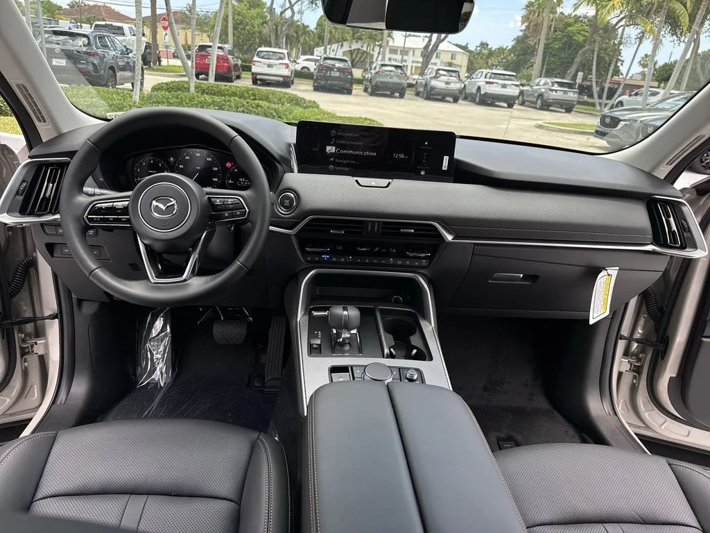 New 2026 Platinum Mazda 3.3 Turbo Premium Sport AWD image 36