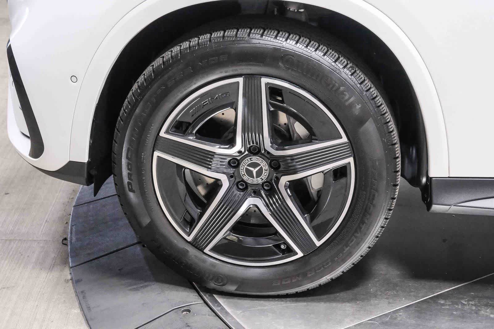 Certified Used 2025 Polar White Mercedes-Benz GLC 350e image 10