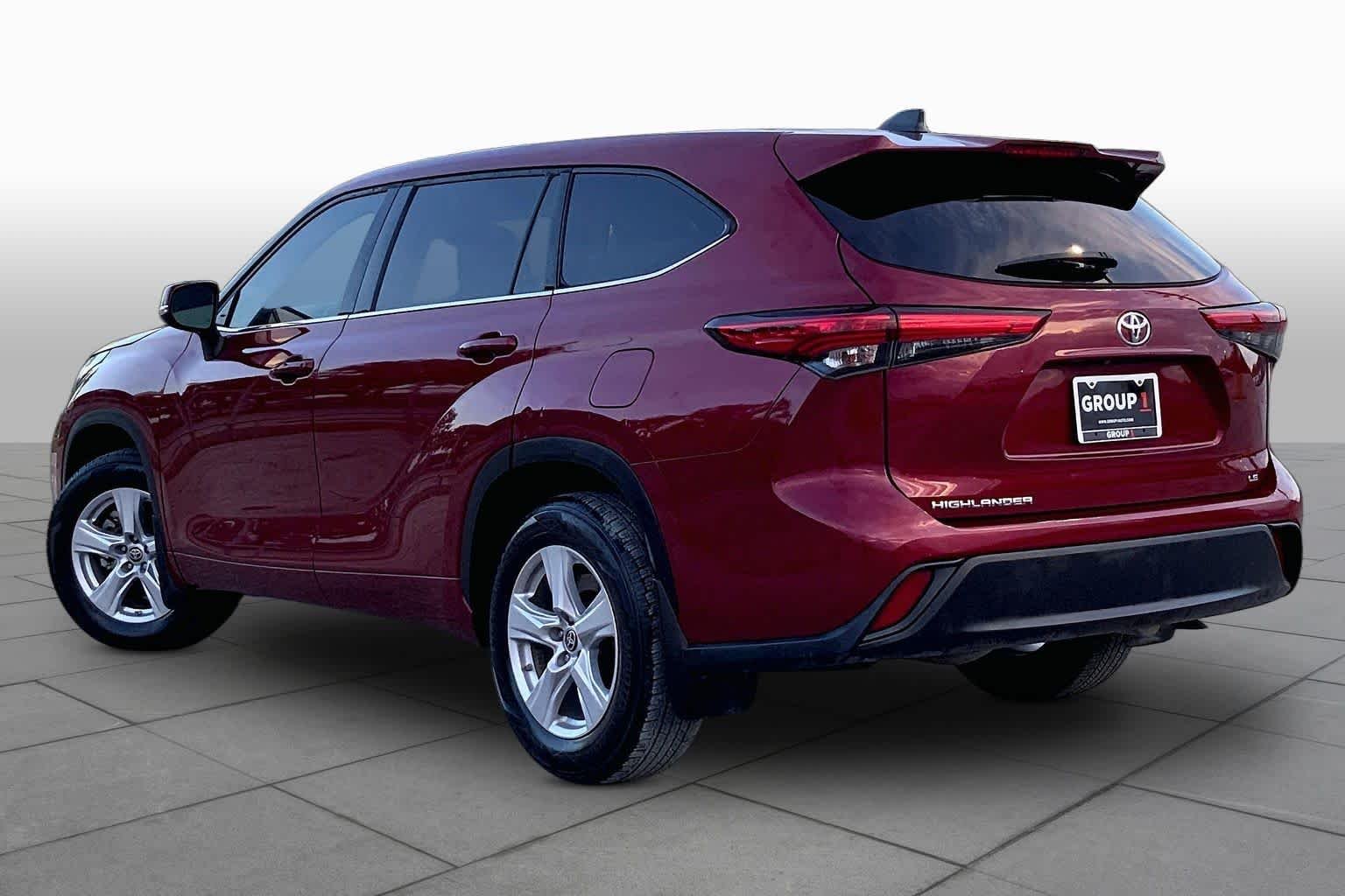 Used 2022 Ruby Flare Pearl Toyota LE image 12