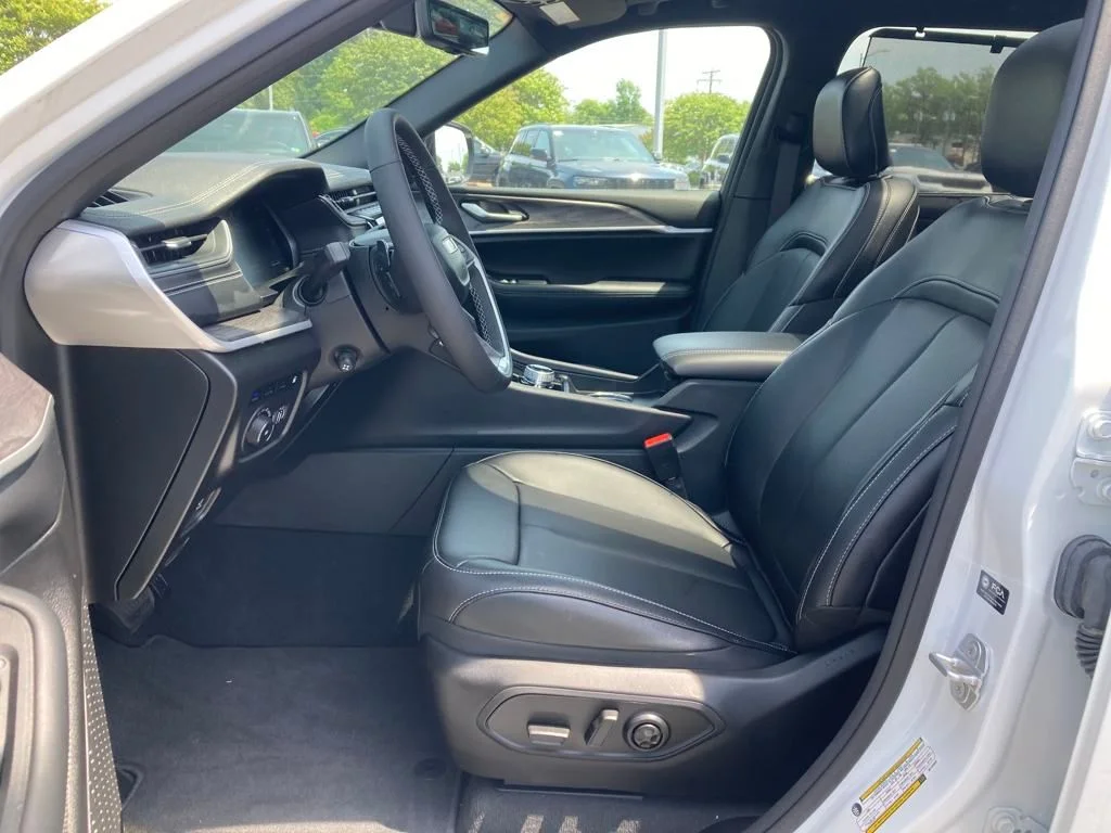 2024 Jeep Grand Cherokee 4xe - Photo 10
