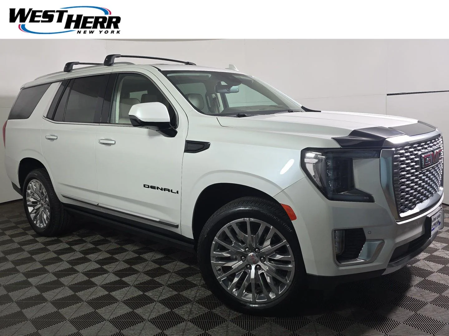 Used 2024 White Frost Tricoat GMC Denali image 1