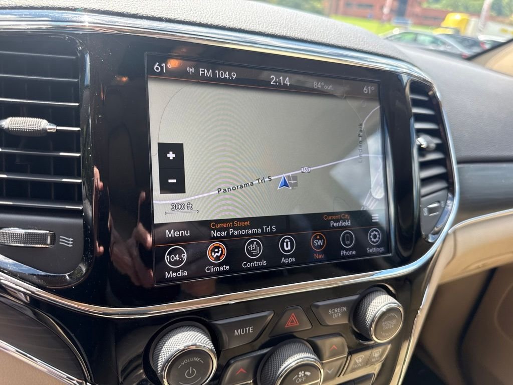 Used 2020 White Jeep Limited image 29