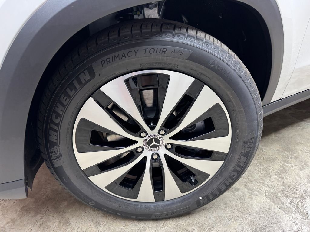 New 2026 White Mercedes-Benz GLE 350 image 29