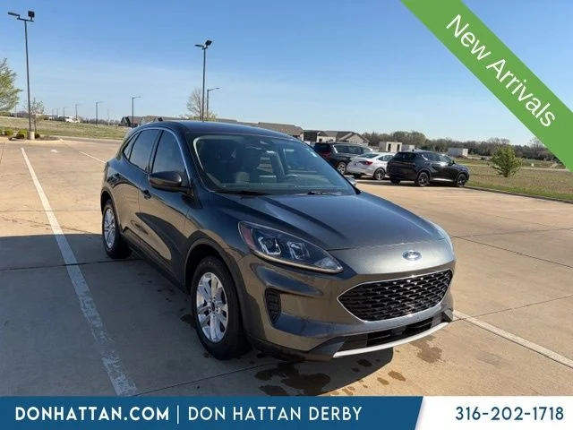 Used 2020 Ford Escape SE with VIN 1FMCU0G66LUB30742 for sale in Augusta, KS