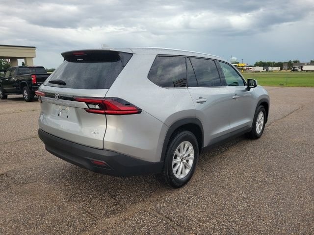 Used 2025 Celestial Silver Metallic Toyota XLE image 22