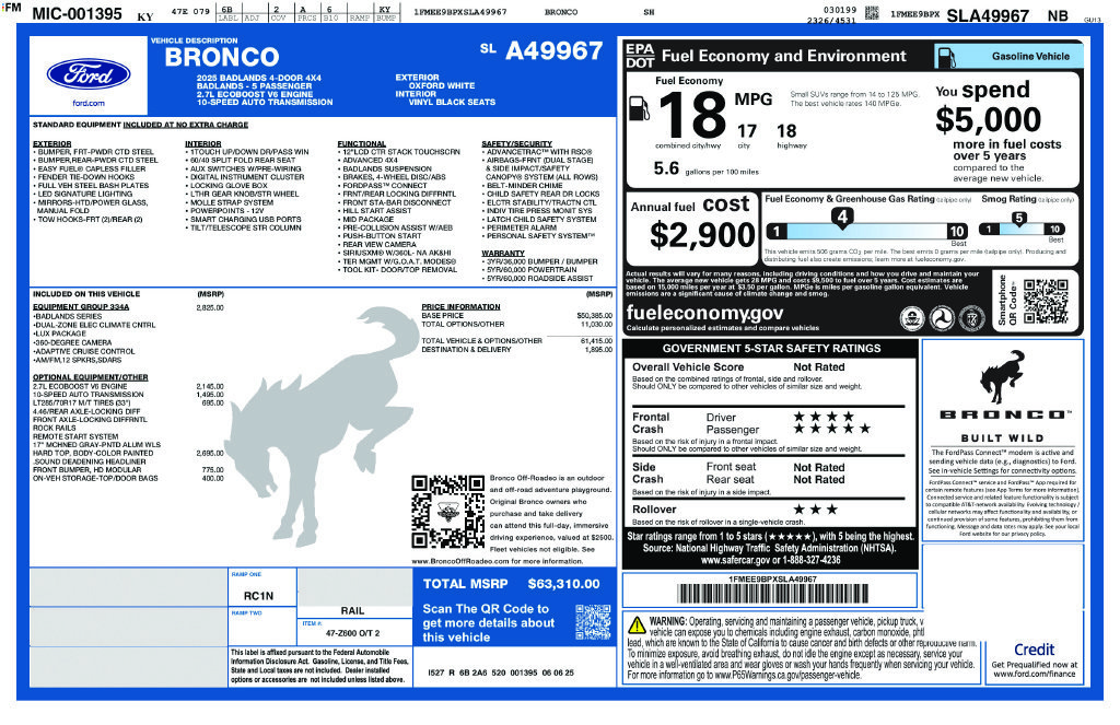 Used 2025 White Ford Badlands image 26