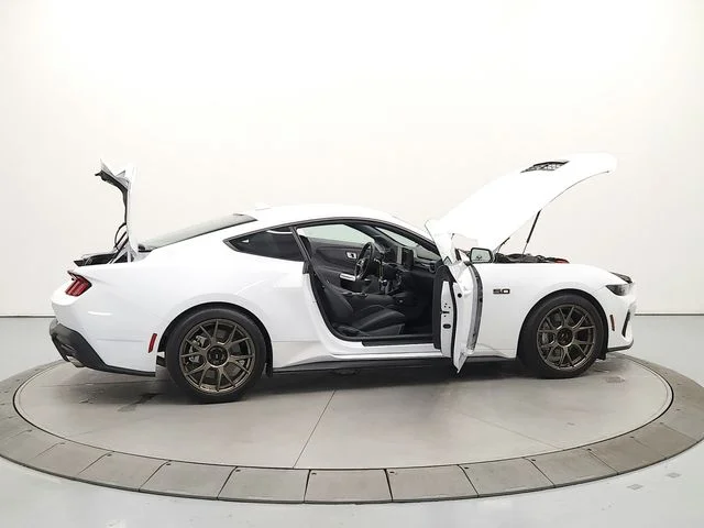 Used 2025 White Ford GT image 15