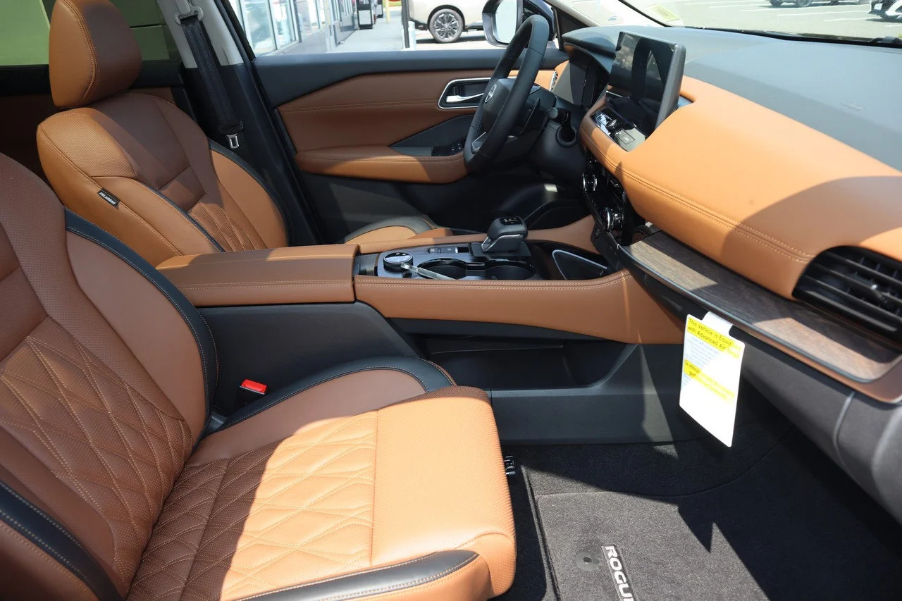 New 2026 Gun Metallic Nissan Platinum image 20