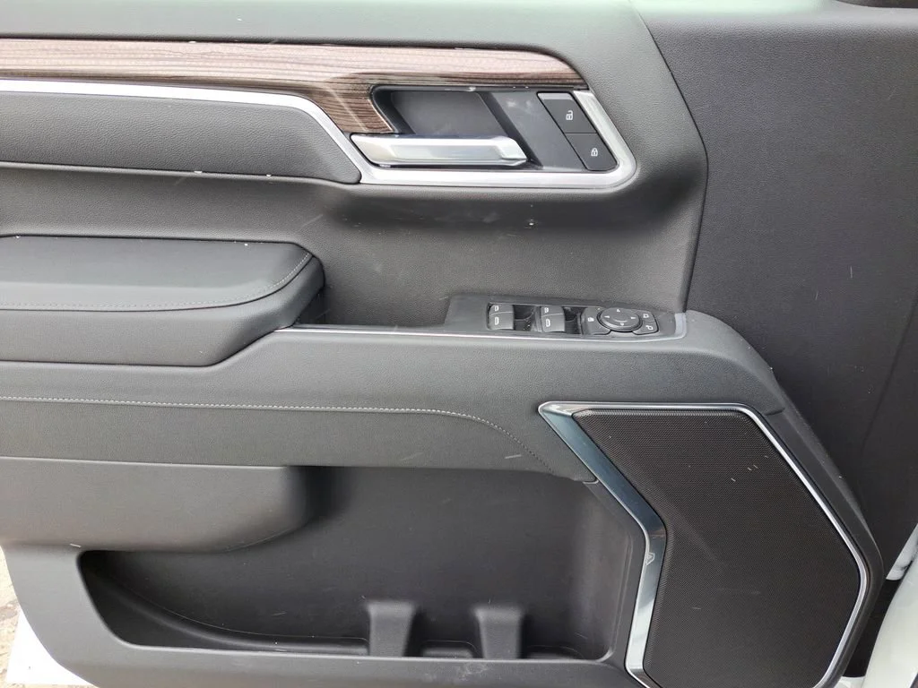 2026 Chevrolet Silverado 1500 RST - Photo 18