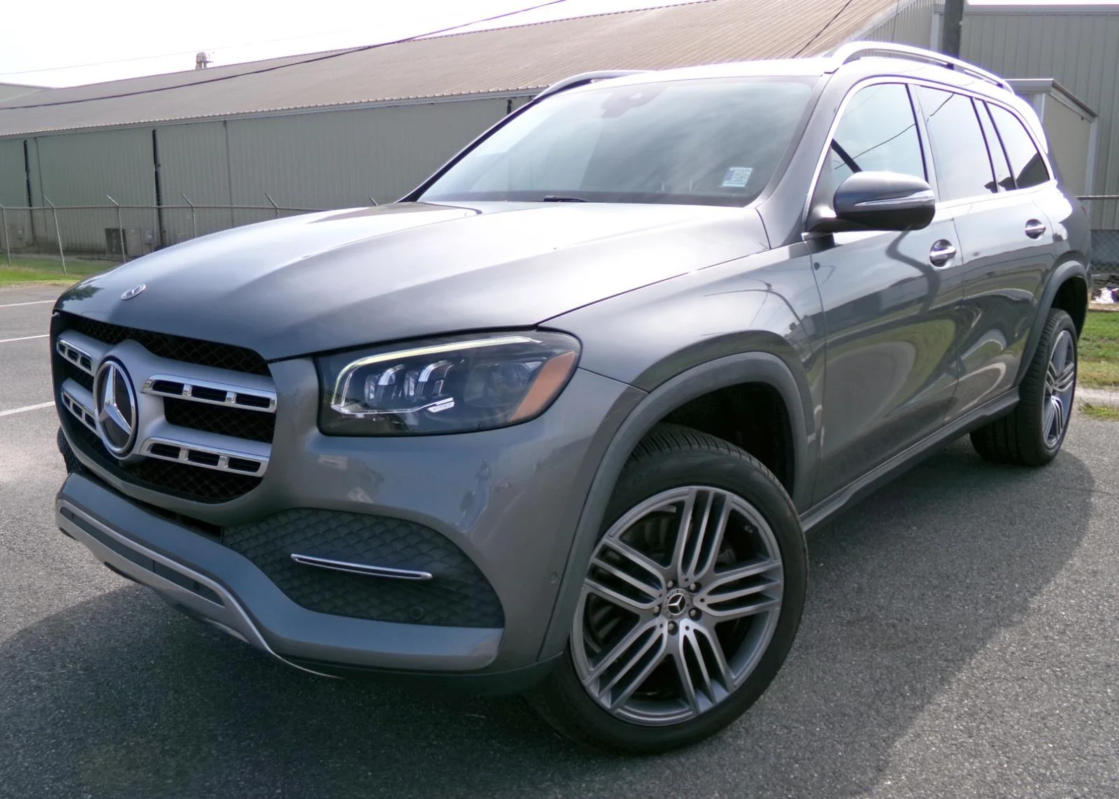 Used 2021 Selenite Grey Metallic Mercedes-Benz GLS 450 image 1