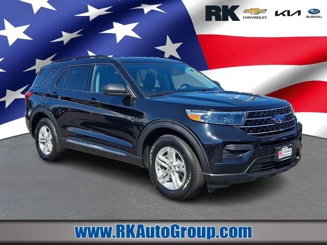 Used 2021 Black Ford XLT image 1