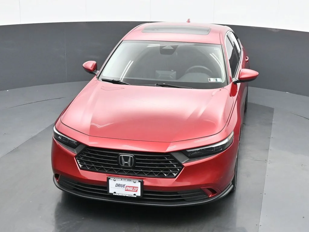 Used 2024  Honda EX image 16