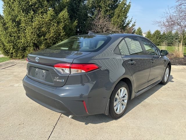 Used 2023 Gray Toyota LE image 6