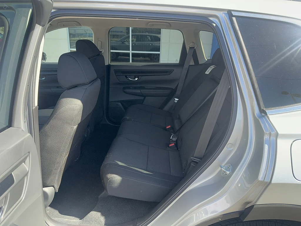 2027 Honda CR-V LX, photo 11 of 12