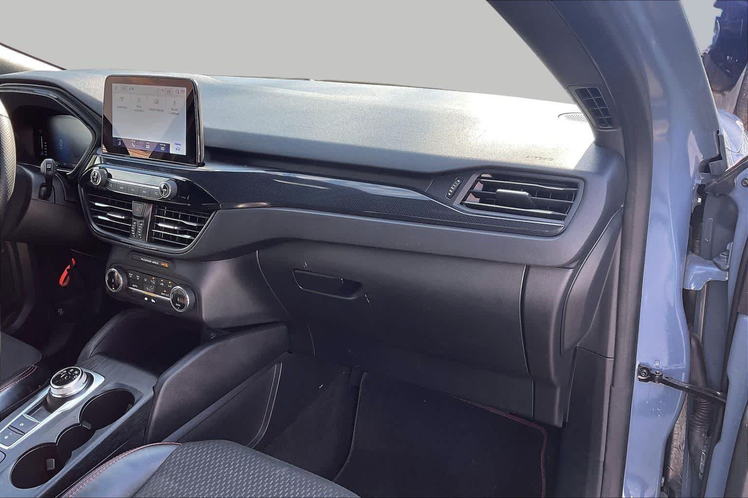 Used 2023 Vapor Blue Ford ST-Line image 18