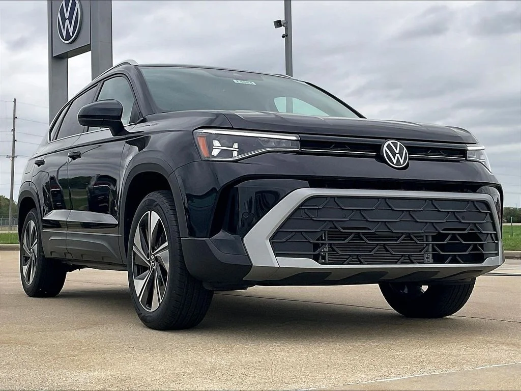 New 2026 Black Volkswagen 1.5T SE image 1