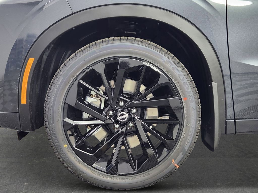 New 2026 Moonrock Gray Nissan Platinum image 8