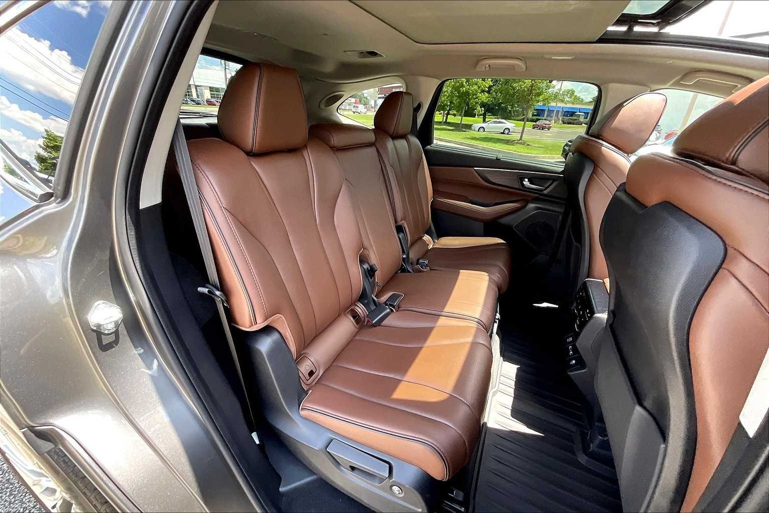 Used 2022 Liquid Carbon Metallic Acura w/Advance Package image 18