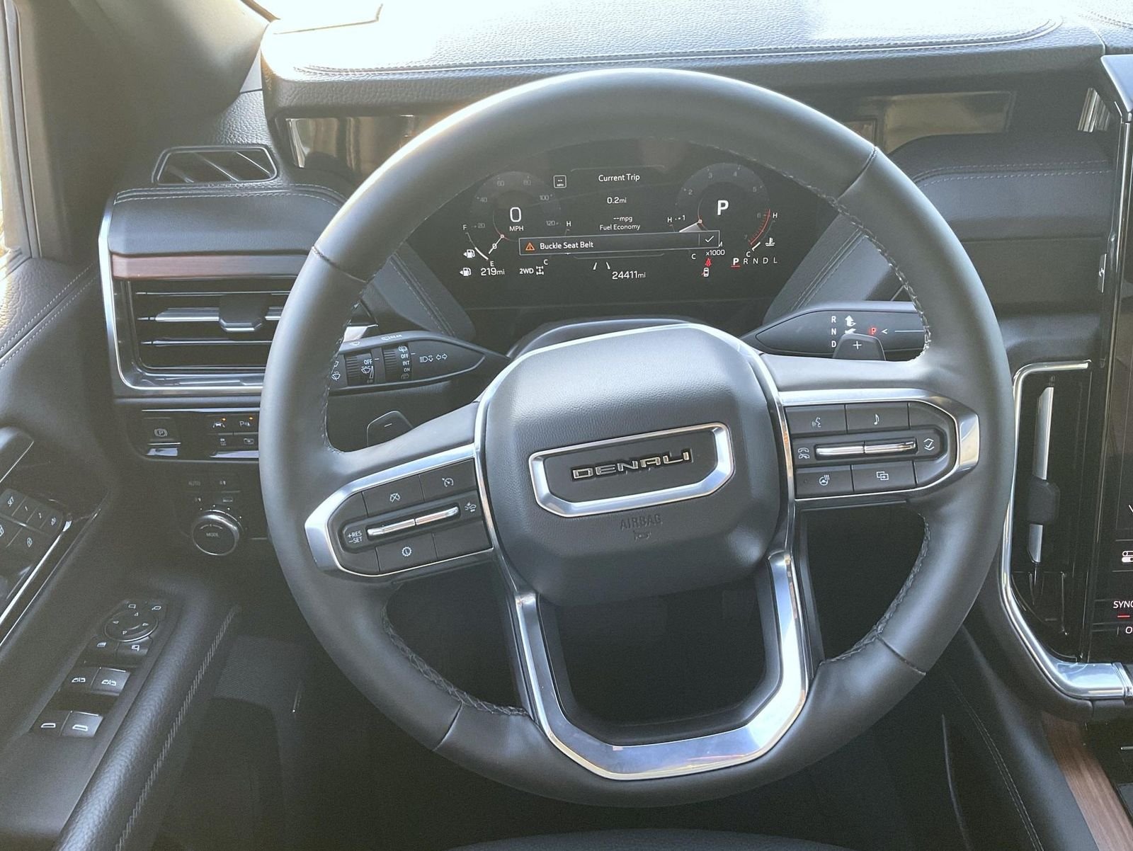 Used 2025 Silver GMC Denali image 13