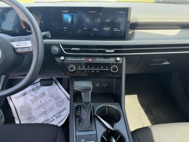 Certified Used 2025 Red Hyundai SE image 14