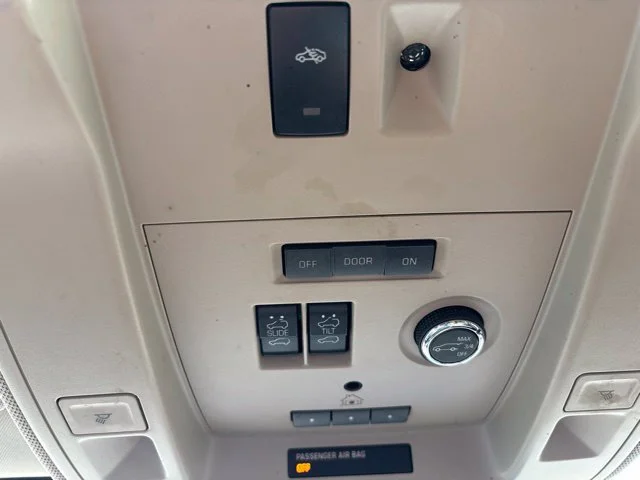 Used 2019 Gray GMC Denali image 14