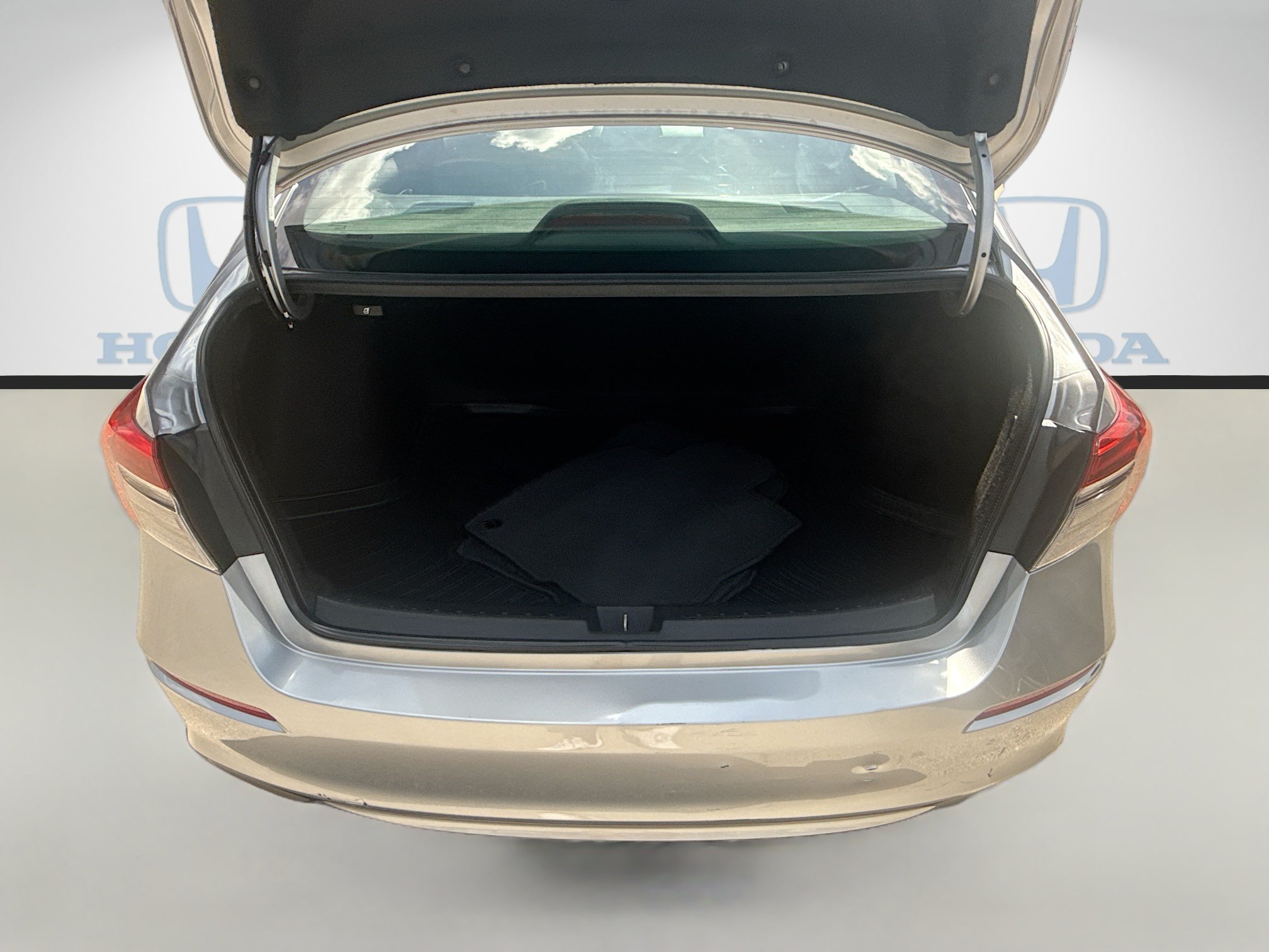 2024 Honda Civic Sport - Photo 25