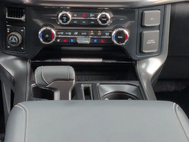 New 2026 Star White Metallic Tri-Coat Ford Lariat® image 19