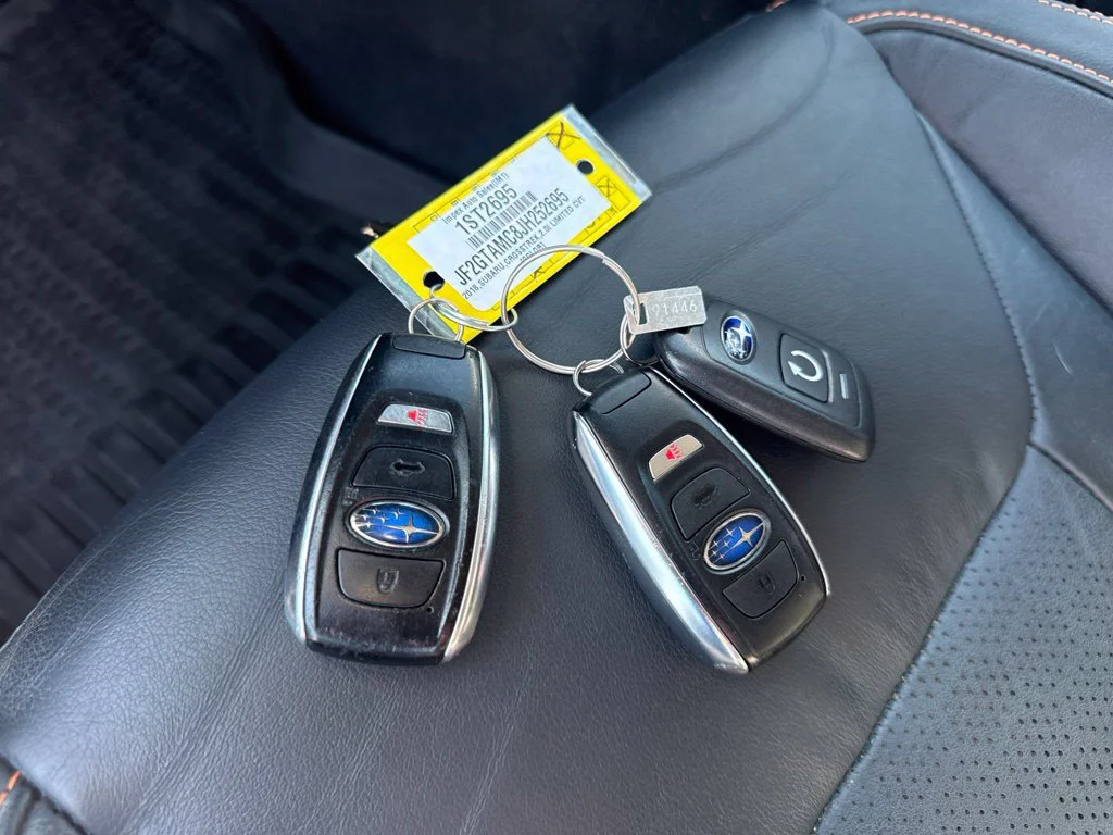 Used 2018 Silver Subaru 2.0i Limited image 34