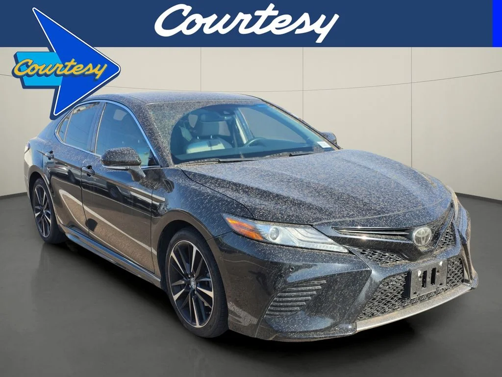 Used 2018 Black Toyota XSE image 1