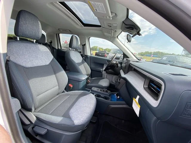 2025 Ford Maverick XLT - Photo 27