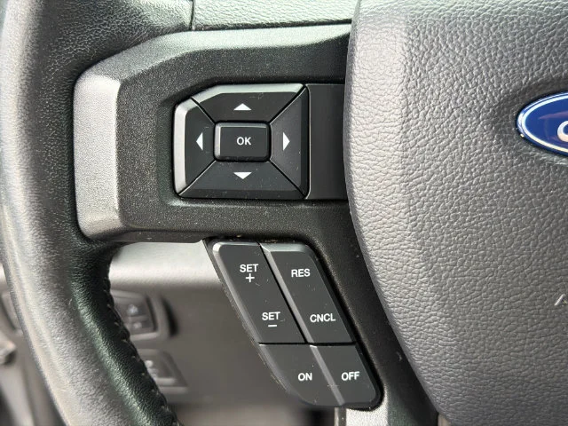 Used 2020 Gray Ford XLT image 24