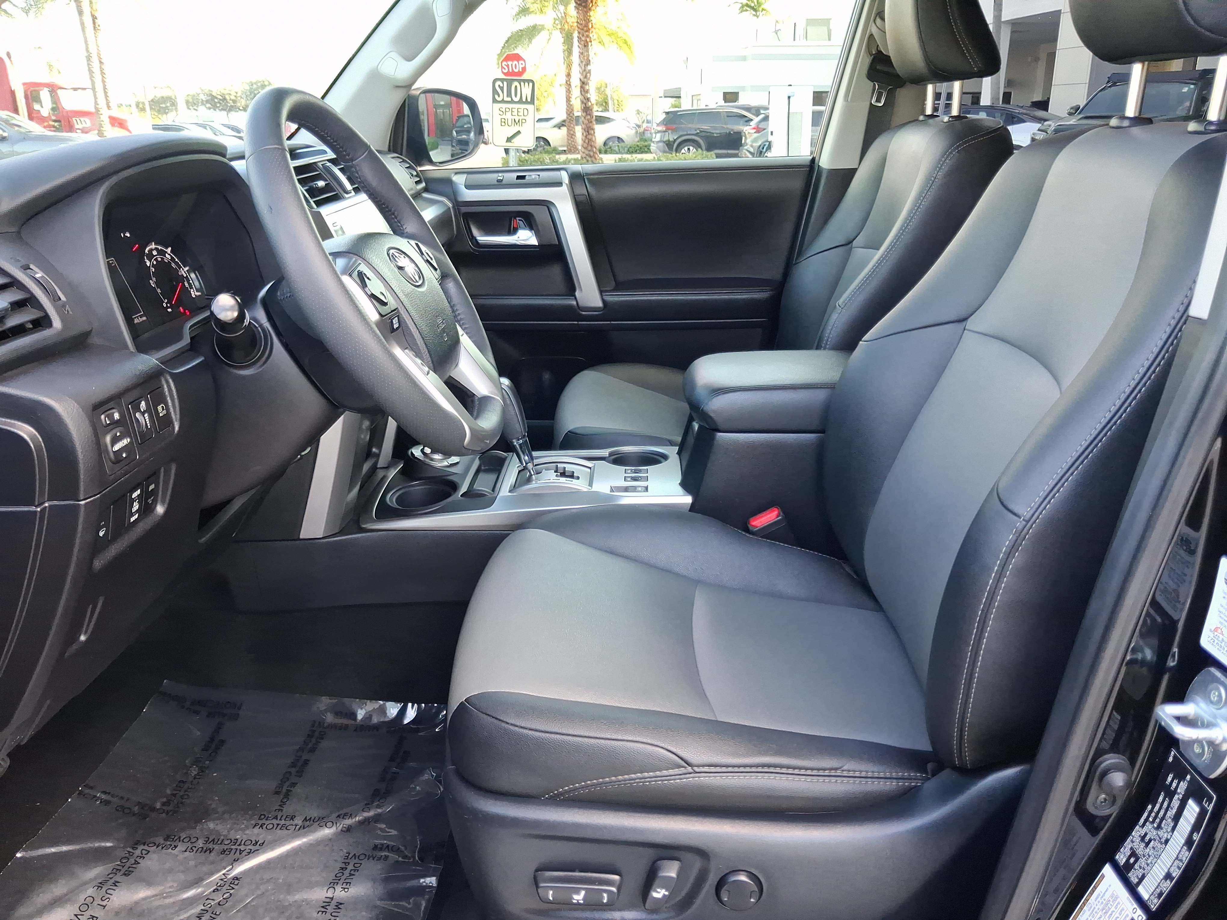 Used 2020 Black Toyota SR5 Premium image 14
