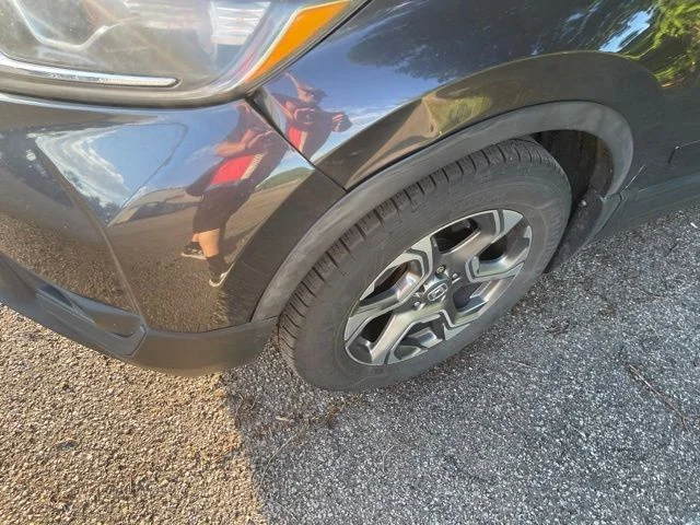 Used 2017  Honda EX-L image 5
